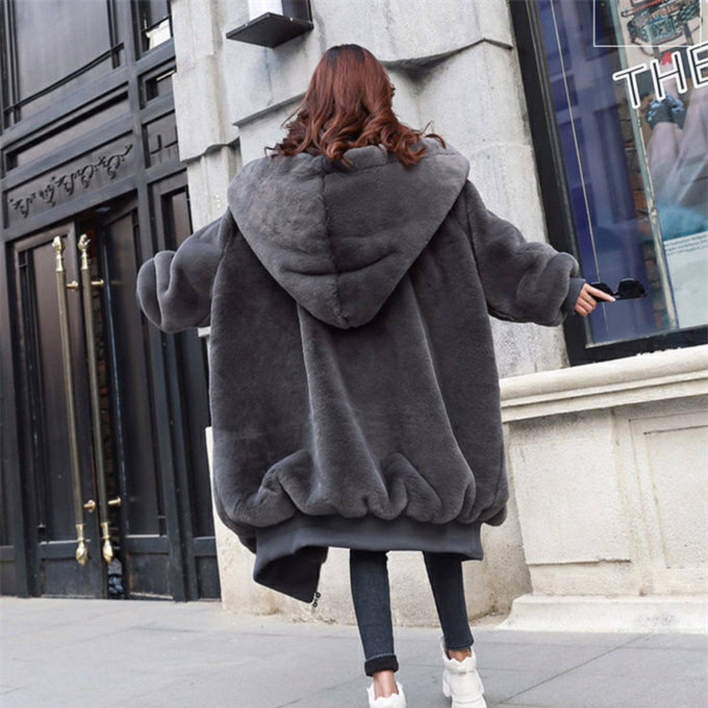 Abrigo Peludito de Invierno de Pamela Díaz