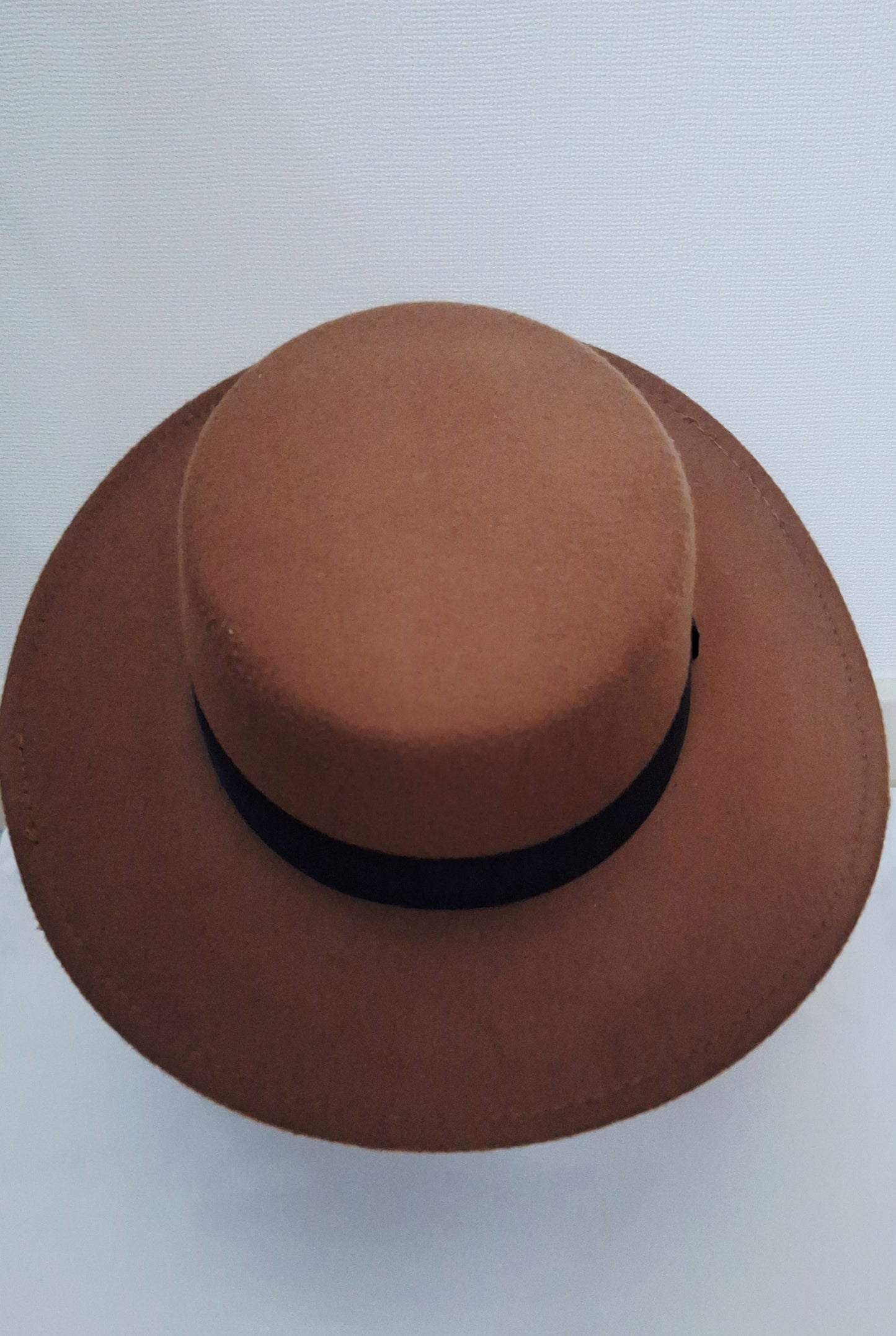 SOMBRERO DE PAJA Y GAMUZA